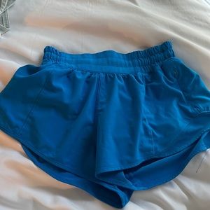 Lululemon Hotty Hot Shorts 2.5 in inseam, Brand New